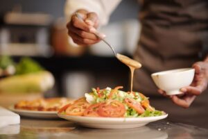 Dressing σαλάτας: Προσθέτοντας στο πιάτο νοστιμιά αλλά και 1002 κινδύνους…