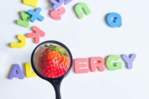 Ο FDA προχωρά σε επιστημονικά όρια για αλλεργιογόνα αντί γενικών προειδοποιήσεων