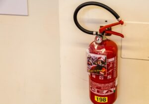 Ελληνικά εστιατόρια και μπαρ: Μπαράζ ελέγχων για την πυρασφάλεια