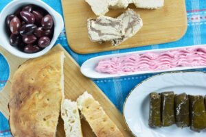 Γιατί κάποιοι αντί να χάσουν, παίρνουν κιλά κατά τη διάρκεια της νηστείας της Σαρακοστής;