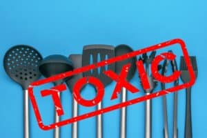 Συναγερμός για κουτάλα μαγειρέματος – Περιέχει χημικές ουσίες που συνδέονται με καρκίνο (φωτο)