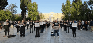 Συγκέντρωση διαμαρτυρίας στο Σύνταγμα κατά της σφαγής αρνιών το Πάσχα από vegan MKO