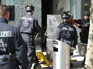 Πλήγμα στη μαφία τροφίμων: Δεκάδες συλλήψεις από Ευρωπαϊκές Αρχές σε συνεργασία με την Ιντερπόλ