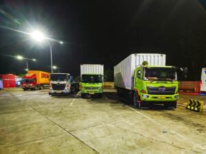 Αλβανοί έκλεβαν φορτία από φορτηγά σε χώρους στάθμευσης βαρέων οχημάτων