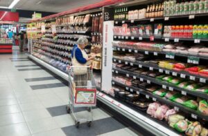 Η Βουλγαρία εγκαινιάζει κρατικά καταστήματα τροφίμων με ανώτατα όρια τιμών