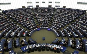 ΕΕ: Η Ευρωπαϊκή Επιτροπή παρουσίασε τα νέα μέτρα για την απλούστευση της περιβαλλοντικής νομοθεσίας