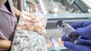 Αποσύρονται πάνω από 20 τόνοι κατεψυγμένης γαρίδας από την αγορά λόγω λιστέριας