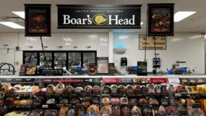 Boar’s Head: Το εργοστάσιο της θανατηφόρας λιστερίωσης ετοιμάζεται να ανοίξει και πάλι τις πόρτες του