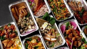 Ζεστό φαγητό Delivery: Ποια συσκευασία εμποδίζει την ανάπτυξη βακτηρίων και αποτρέπει τροφική δηλητηρίαση