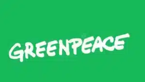 Διαμαρτυρία της Greenpeace στην πλωτή μονάδα υγροποίησης ορυκτού αερίου στην Αλεξανδρούπολη