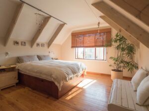 Aibnb στην Ελλάδα: Κορυφώνεται προσφορά και ζήτηση – Τι δείχνουν νέα στοιχεία