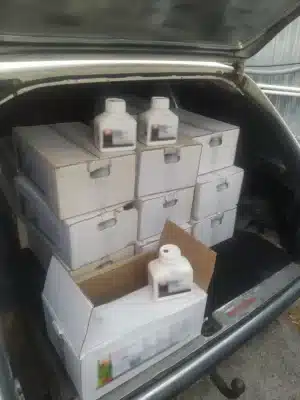 Πουλούσαν σε Έλληνες αγρότες παράνομα φυτοφάρμακα – Δέκα συλλήψεις