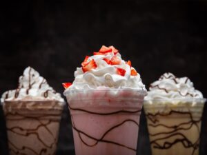 Μilkshake: Τα ευρήματα νέας μελέτης που το παρομοιάζουν με «βόμβα» για τον εγκέφαλο