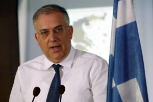 Τάκης Θεοδωρικάκος: Με νομοθετική ρύθμιση θα αναγράφεται όχι μόνο η τιμή πώλησης, αλλά και η πρώτη τιμή παραγωγής