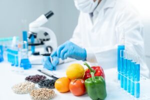 Ασφάλεια τροφίμων: Αντιδράσεις για τις περικοπές στο κορυφαίο σύστημα επιτήρησης των ΗΠΑ