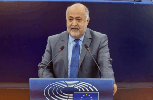 Τσιόδρας: «Φρένο» στις αθέμιτες πρακτικές – Συζήτηση «Στρογγυλής Τραπέζης για την Προστασία του Καταναλωτή»