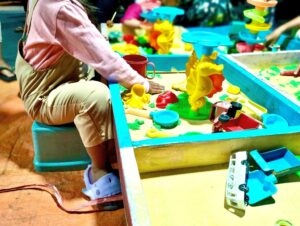 Κλείνουν 70 σχολεία στην Αυστραλία λόγω αμιάντου σε παιδική άμμο