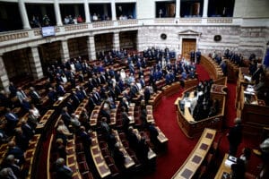 Με 159 «Ναι» υπερψηφίστηκε το νομοσχέδιο για τη μετάβαση του ΟΠΕΚΕΠΕ στην ΑΑΔΕ