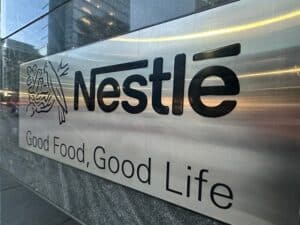 Η Nestlé επενδύει 330 εκατ. δολάρια σε υπερσύγχρονο κέντρο διανομής με αυτοματισμούς και τεχνητή νοημοσύνη