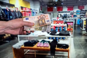Ελλάδα: Οδηγός της Επιτροπής Ανταγωνισμού για τον καθορισμό τιμών μεταπώλησης -Τι απαγορεύεται και ποιες είναι οι συνέπειες