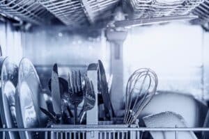 Πώς να επιλέξετε τον σωστό κύκλο στο πλυντήριο πιάτων - Γιατί η ρύθμιση που χρησιμοποιείτε πάντα μπορεί να μην είναι η ιδανική