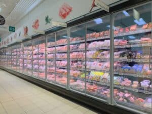 Ελλάδα: Εντατικοί έλεγχοι σε πάνω από 100 εταιρείες τροφίμων για αισχροκέρδεια