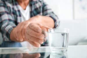 Η υγιεινή σε αυτό το σημείο του σώματος μπορεί να μειώσει τον κίνδυνο Πάρκινσον – Σημαντικά ευρήματα μελέτης