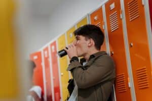 Καφεΐνη: Ορισμένα ροφήματα συνδέονται με χειρότερη μνήμη σε φοιτητές