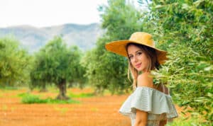 Ελαιοτουρισμός στην Ελλάδα: Χαρακτηριστικά επισκεπτών, τι αναζητούν και πώς αντιλαμβάνονται στην εμπειρία
