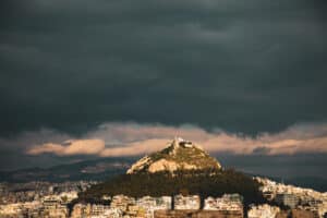 ΕΜΥ: Ισχυρές βροχές και καταιγίδες από σήμερα το βράδυ και έως και την Κυριακή