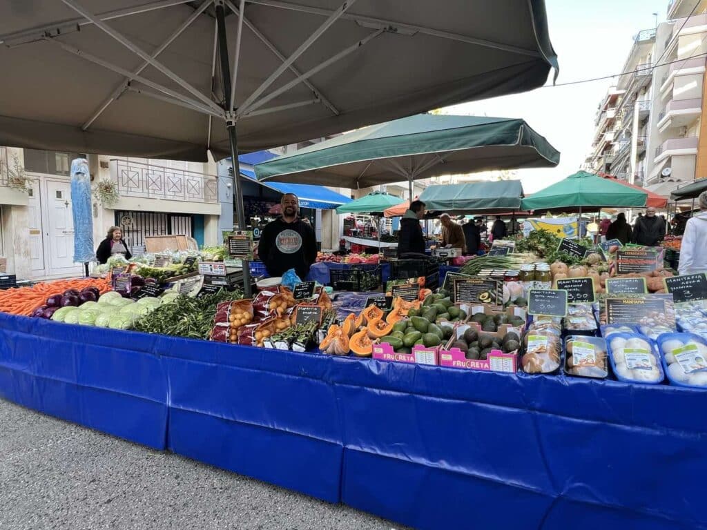 Β. Κοσμάς: Ο μανάβης της λαϊκής που με μια απλή ιδέα αλλάζει τα δεδομένα δεκαετιών - Cibum.gr