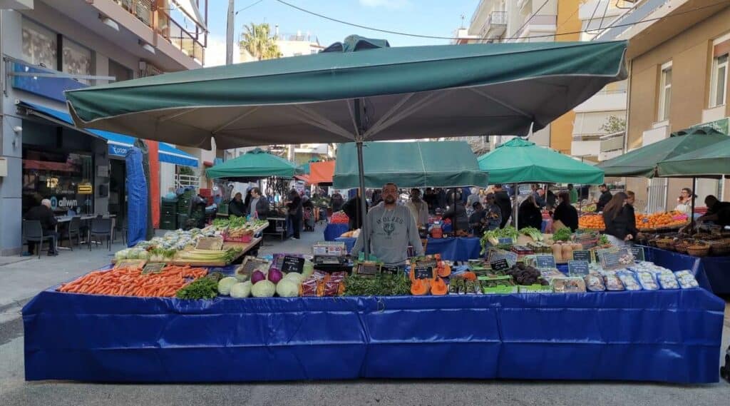 Β. Κοσμάς: Ο μανάβης της λαϊκής που με μια απλή ιδέα αλλάζει τα δεδομένα δεκαετιών - Cibum.gr