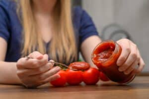 Πελτές, passata και σάλτσα ντομάτας: Σε τι διαφέρουν και πότε να χρησιμοποιείτε το καθένα