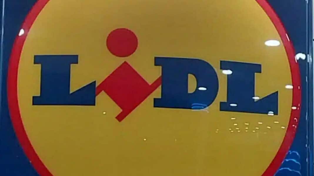 LIDL Cz: Ανάκληση σάπιου κοτόπουλου και εντοπισμός νοθείας σε προϊόν κρέατος