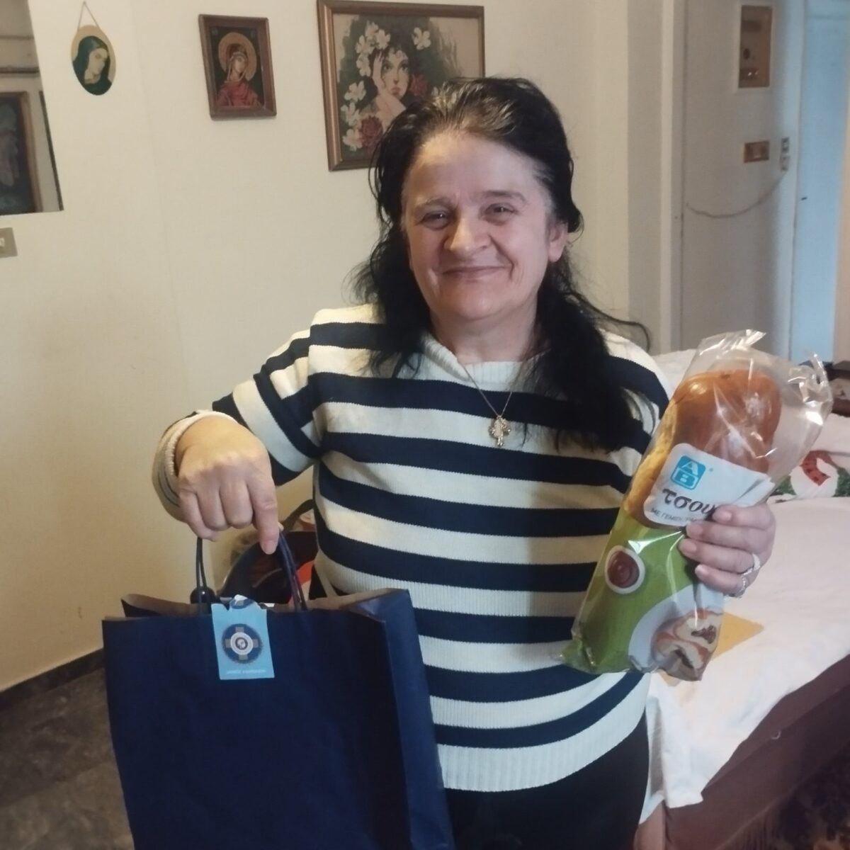H ΑΒ Βασιλόπουλος στηρίζει τις Λέσχες Φιλίας του Δήμου Αθηναίων - Cibum.gr