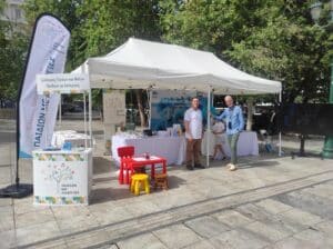 Με μεγάλη συμμετοχή πραγματοποιήθηκε στην Πλατεία Συντάγματος δράση ενημέρωσης για τις τροφικές αλλεργίες και την αναφυλαξία