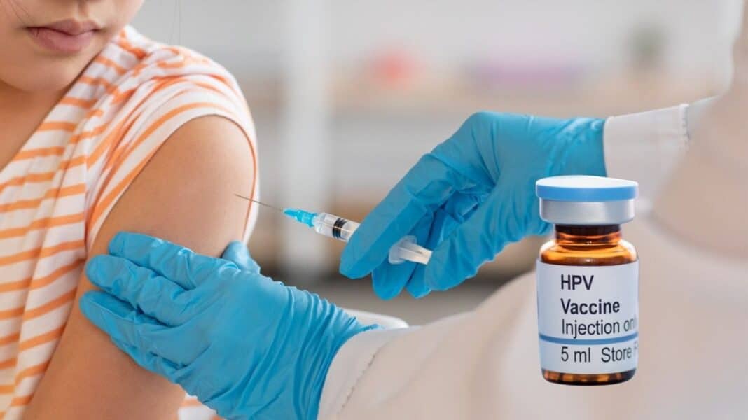 Το εμβόλιο HPV μηδενίζει τους θανάτους από καρκίνο τραχήλου της μήτρας στις νεαρές γυναίκες στο Ηνωμένο Βασίλειο