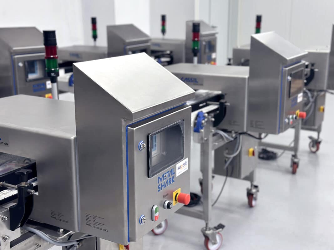 Ελλάδα-Kapelis Packaging: Νέα εγκατάσταση 9 ανιχνευτών CASSEL στη LUNCHEON MEAT