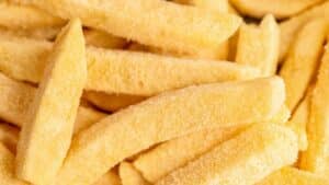 Ανακαλούνται προτηγανισμένες πατάτες με πιθανό μικροβιολογικό κίνδυνο λόγω προβλήματος στην αλυσίδα ψύξης