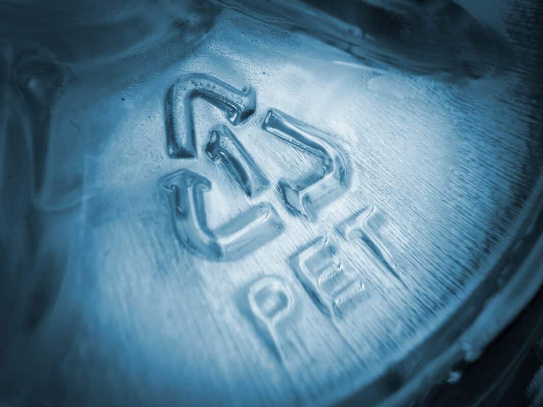 Η EFSA έκρινε ασφαλή νέα διαδικασία ανακύκλωσης PET για συσκευασίες τροφίμων