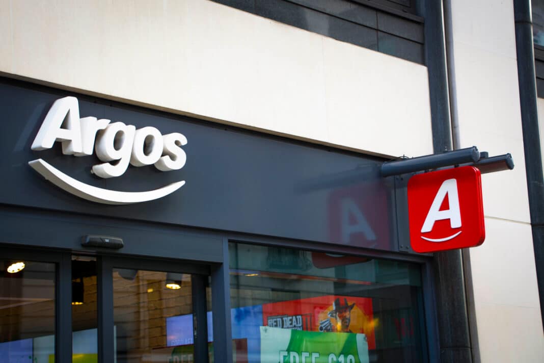 Η Sainsbury’s πουλά την Argos έναντι 140 εκατ. ευρώ και στρέφεται στα τρόφιμα