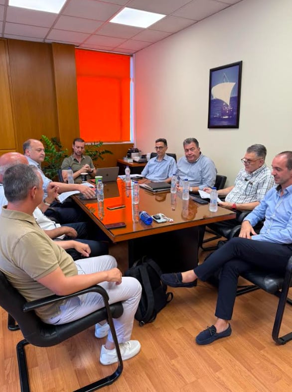Σύσκεψη θεσμικών φορέων στον ΕΟΦ για την εφοδιαστική αλυσίδα φαρμάκων